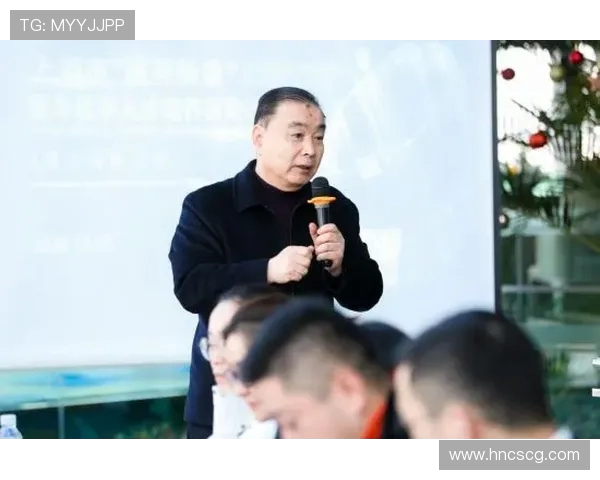 飞盘之路：杨磊分享他的成长与挑战经历